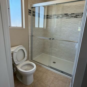 MaidServe - Bathroom after deep clean - Home Cleaning Near Me - Los Angeles, California MaidServe - Bathroom after deep clean - Home Cleaning Near Me - Los Angeles, California