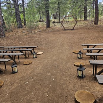 Aldea Weddings In The Woods - Bench seats and the altar - Wedding Planning Near Me - Flagstaff, Arizona