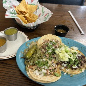 Birrieria Diaz - 3 tacos: carnitas and asada - Mexican Near Me - Bethany, Oklahoma Birrieria Diaz - 3 tacos: carnitas and asada - Mexican Near Me - Bethany, Oklahoma