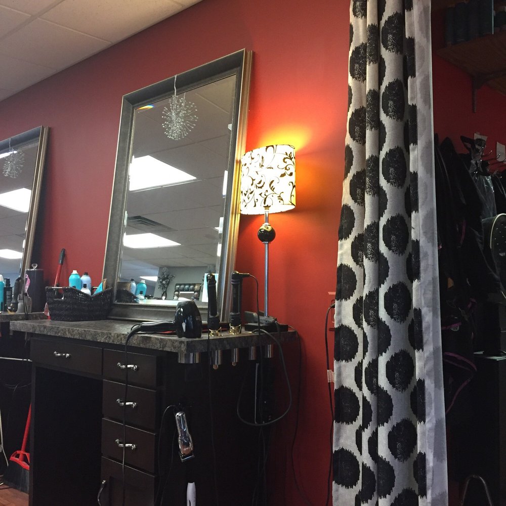 Salon fusion - Hair Salons Near Me - Oshkosh, Wisconsin