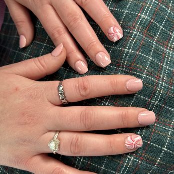 Kansas Nails and Spa - Nail Salons Near Me - Olathe, Kansas