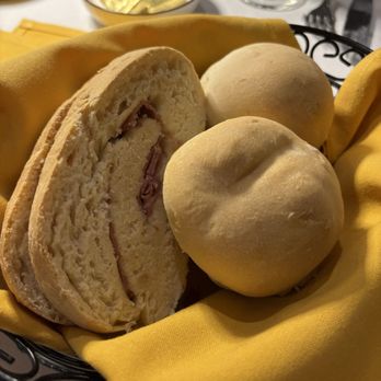 Lareira Restaurant - 1/15/25- bread basket - Portuguese Near Me - Mineola, New York Lareira Restaurant - 1/15/25- bread basket - Portuguese Near Me - Mineola, New York