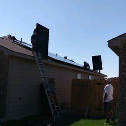 Aura Solar - The team working hard!
