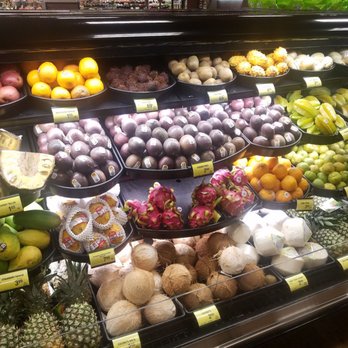 Albertsons - Those are Ginormous PassionFruits in the middle above the Dragonfruit - Grocery Near Me - Simi Valley, California