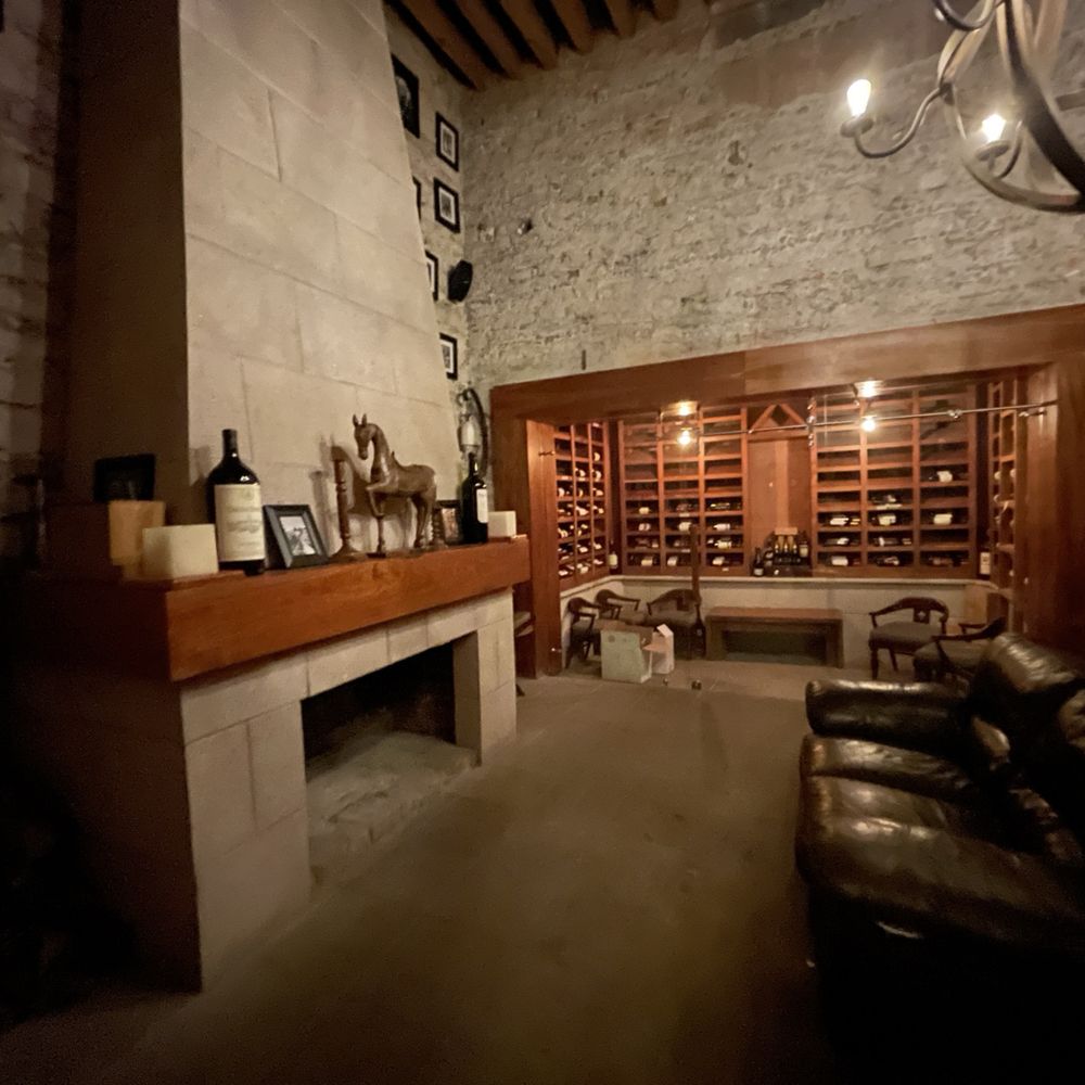 Cielo Tinto - Wine tasting room - relax and enjoy - Mexican Near Me - San Luis Potosí, SLP Cielo Tinto - Wine tasting room - relax and enjoy - Mexican Near Me - San Luis Potosí, SLP