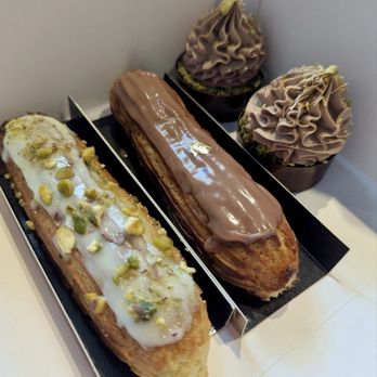 ID-Eclair - Pistachio Eclair, Chocolate Eclair, Dubai Bites - Bakeries Near Me - Pasadena, California