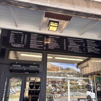 Parkside Cafe - American Near Me - Stinson Beach, California Parkside Cafe - American Near Me - Stinson Beach, California