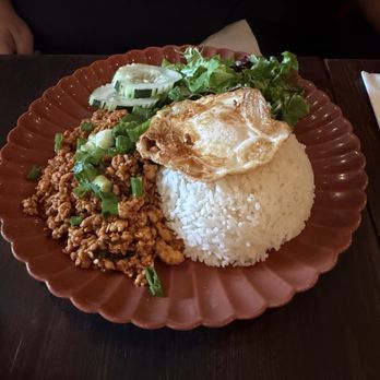 Koo Thai UWS - Thai Near Me - New York, New York