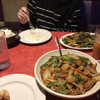 Joy Luck Restaurant - The mandarin flat noodle dish, and the broccoli mushroom garlic sauce dish. - Chinese Near Me - Sandy, Utah