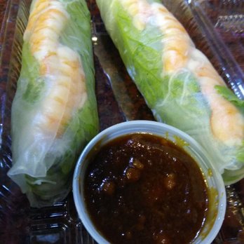 Bangkok Chef - Manoa - Summer rolls with peanut sauce is fresh and delicious - Thai Near Me - Honolulu, Hawaii Bangkok Chef - Manoa - Summer rolls with peanut sauce is fresh and delicious - Thai Near Me - Honolulu, Hawaii