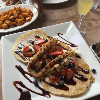 The Winston - Pancake Tacos, home fries, bacon and Bedrock French Toast - Sports Bars Near Me - Philadelphia, Pennsylvania The Winston - Pancake Tacos, home fries, bacon and Bedrock French Toast - Sports Bars Near Me - Philadelphia, Pennsylvania