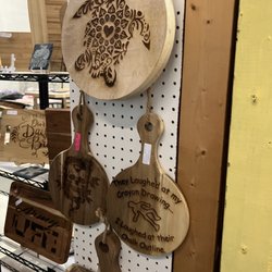 Lexington Peddlers Mall - Lots of handcrafted items.