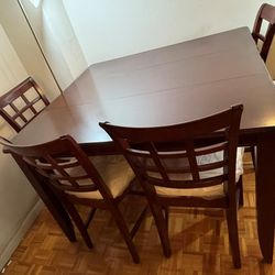 Derbyshire's Solid Wood Furniture