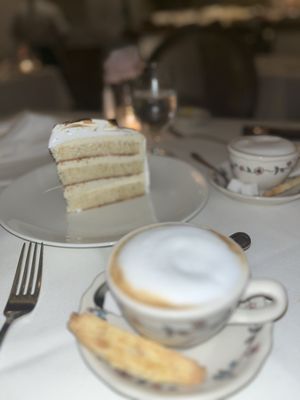 Carmine's by null