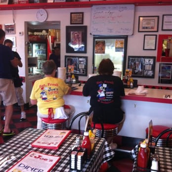 Joe's Diner - This is our "welcome", they turned and saw us, said nothing, turned back. Left us standing, waiting, guessing to sit or wait ? - Diners Near Me - Naples, Florida Joe's Diner - This is our "welcome", they turned and saw us, said nothing, turned back. Left us standing, waiting, guessing to sit or wait ? - Diners Near Me - Naples, Florida