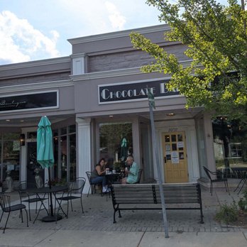 Chocolate Bar Cafe - Small patio out front. - Desserts Near Me - Grosse Pointe Woods, Michigan Chocolate Bar Cafe - Small patio out front. - Desserts Near Me - Grosse Pointe Woods, Michigan