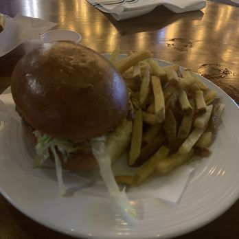 Guz-Bros - Smash burger - Breakfast & Brunch Near Me - Watsonville, California Guz-Bros - Smash burger - Breakfast & Brunch Near Me - Watsonville, California