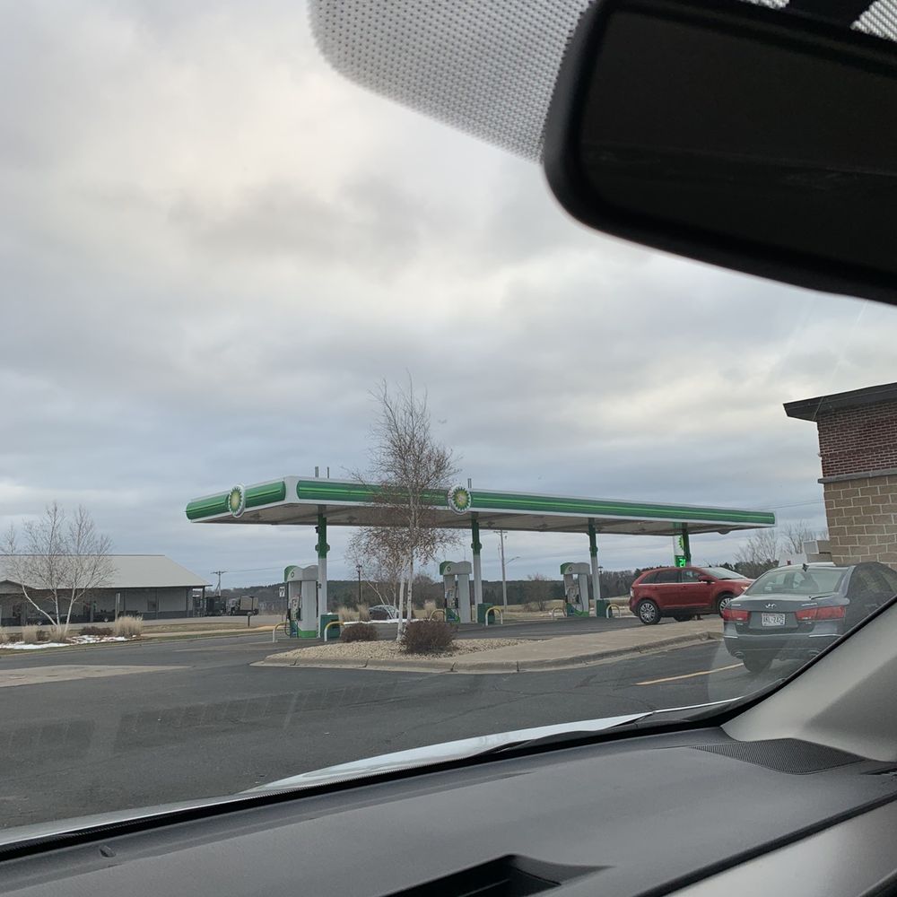 bp - Typical gas station - Gas Stations Near Me - Somerset, Wisconsin