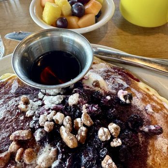 HashTAG - Highlands Ranch - Delicious Blueberry Pancake! - Breakfast & Brunch Near Me - Highlands Ranch, Colorado