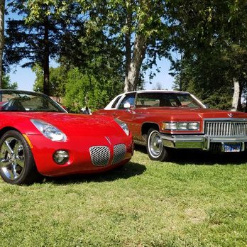 Detailing Done Right - 2006 Pontiac Solstice 1st place... 1975 Cadillac 2ed place Bicentennial Park car show 2019 - Auto Detailing Near Me