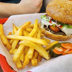 Hamburguesas Don Jesus - Burger with chicken nuggets and fries