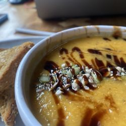 Harvest Clean Eats - Butternut Squash and Apple Soup