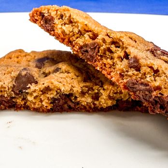 Stuffed Bakery - Our Midnight Crunch Cookie. Cookie so good it satisfies all your late night cravings. - Bakeries Near Me Stuffed Bakery - Our Midnight Crunch Cookie. Cookie so good it satisfies all your late night cravings. - Bakeries Near Me