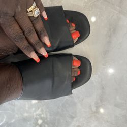 Luxe Nail Bar - Nails