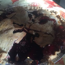 Kitchen Creek Bakery - Blackberries, sugar, flavoring, clear jel