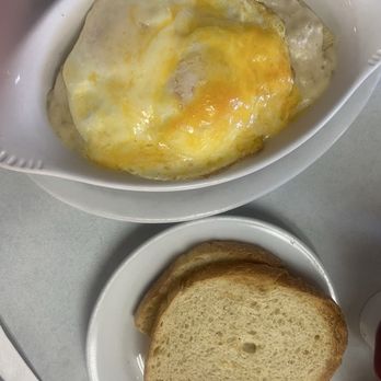 Sweetpeas - Biscuits and gravy eggs skillet - Breakfast & Brunch Near Me - Auburn, California