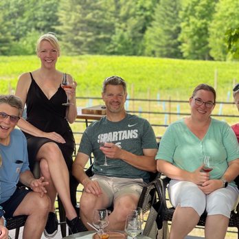 Vine Ride - Boyne valley Vineyard's, adult tree house. - Wine Tours Near Me Vine Ride - Boyne valley Vineyard's, adult tree house. - Wine Tours Near Me
