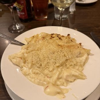 Valente's Restaurant - Lobster Mac and Cheese Appetizer - Italian Near Me - Watervliet, New York Valente's Restaurant - Lobster Mac and Cheese Appetizer - Italian Near Me - Watervliet, New York