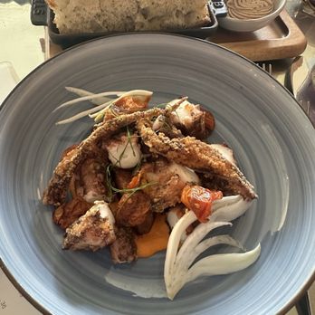 Hau Tree - Octopus - very good, not chewy, good flavor - Seafood Near Me - Honolulu, Hawaii