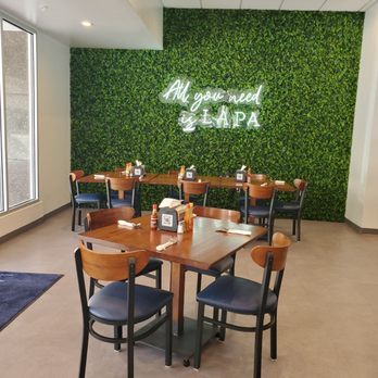 Lapa Lapa Seafood & Drinks - a dining area - Seafood Near Me - El Paso, Texas
