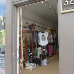 Ojai Clothing - A peek inside