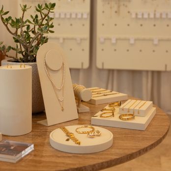 Caitlyn Minimalist - Discover trending accessories such as pearl necklaces, vintage timepieces, and so much more. - Jewelry Near Me - Irvine, California Caitlyn Minimalist - Discover trending accessories such as pearl necklaces, vintage timepieces, and so much more. - Jewelry Near Me - Irvine, California