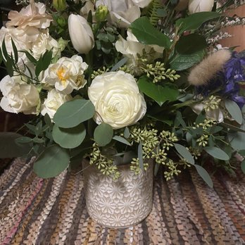 H & J Flowers - Florists Near Me H & J Flowers - Florists Near Me