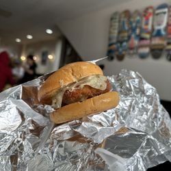 Woodrow's Sandwich Shop - The Honey