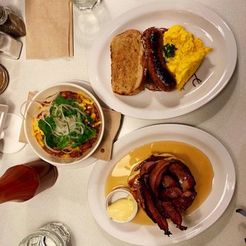 White Lily Diner - Breakfast & Brunch Near Me - Toronto, Ontario White Lily Diner - Breakfast & Brunch Near Me - Toronto, Ontario