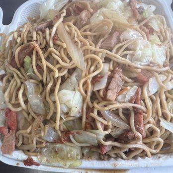 Lucky Box Restaurant - Charsiu Noodles, after eating , makes for wonderful leftovers! - Chinese Near Me - Honolulu, Hawaii