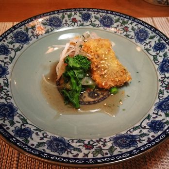 Jardin Iwaki - Deep fried king fish with rapini - Japanese Near Me - Montreal, Quebec