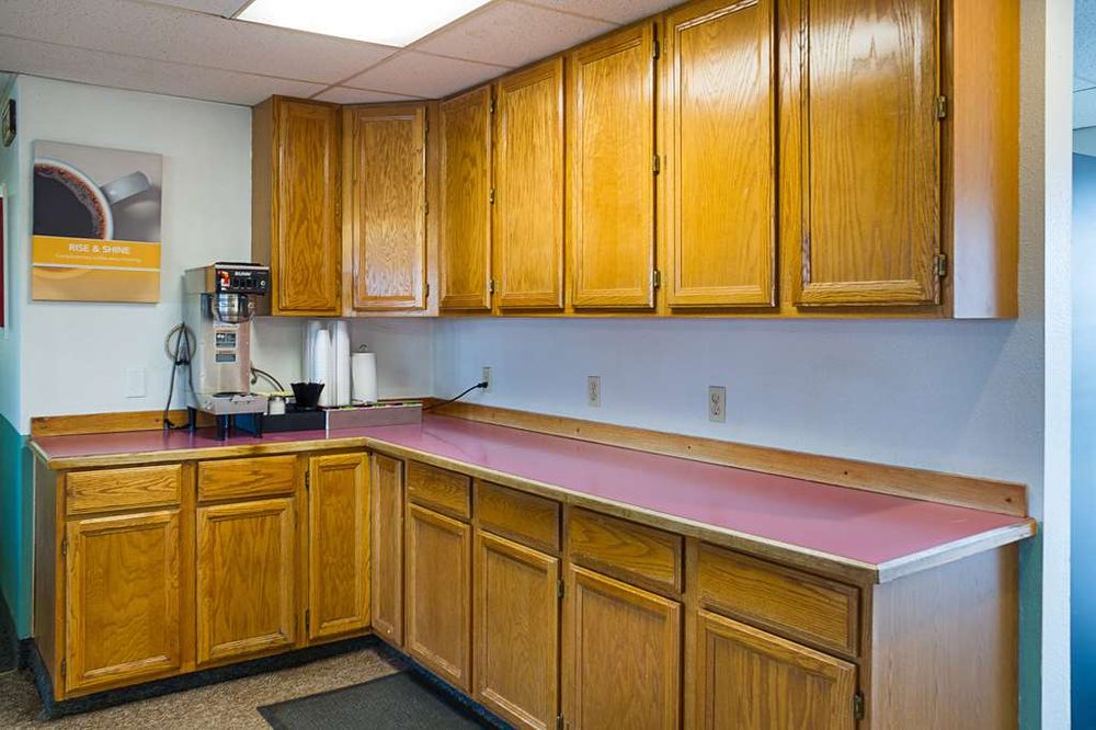 MOTEL 6 Updated August 2024 30 Photos 1200 US2, Shelby, Montana