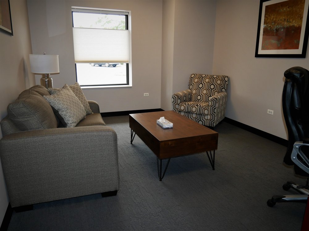Family Counseling Service - child therapist in Oswego, IL