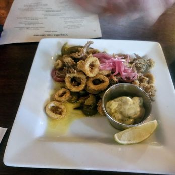 Virginia Inn - Crispy gf calamari - Bars Near Me - Seattle, Washington Virginia Inn - Crispy gf calamari - Bars Near Me - Seattle, Washington