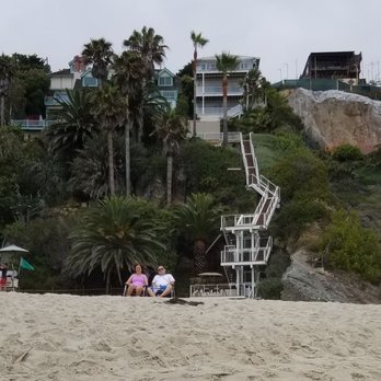 Thousand Steps Beach - Very clean and not crowded beach.  Look at them stairs!!! - Beaches Near Me - Laguna Beach, California
