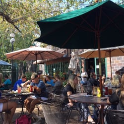 Flat Branch Pub & Brewing