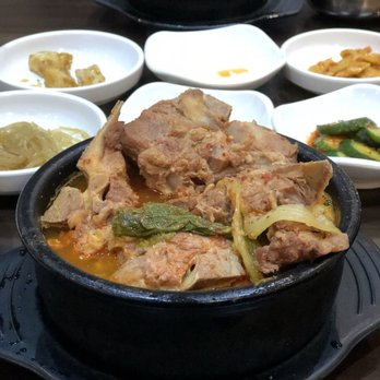 Ho Ban Korean Restaurant - Can never go wrong with classic pork bone soup - Korean Near Me - Scarborough, Ontario Ho Ban Korean Restaurant - Can never go wrong with classic pork bone soup - Korean Near Me - Scarborough, Ontario