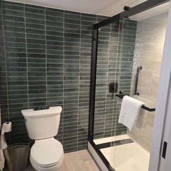 Hilton Stockton - Hotels Near Me - Stockton, California