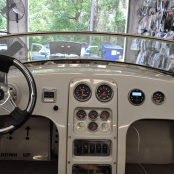 Sound Depot and Performance - Beautiful dash design with Clarion Remote Audi Controls - Car Stereo Installation Near Me - Gainesville, Florida Sound Depot and Performance - Beautiful dash design with Clarion Remote Audi Controls - Car Stereo Installation Near Me - Gainesville, Florida