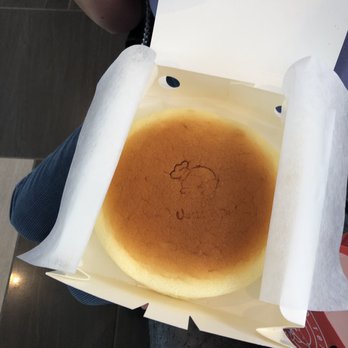 Uncle Tetsu - Japanese Jiggly Cheesecake - Desserts Near Me - Torrance, California Uncle Tetsu - Japanese Jiggly Cheesecake - Desserts Near Me - Torrance, California